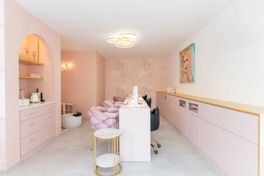 Oriella Page Beautysalon in Agno, Raumansicht