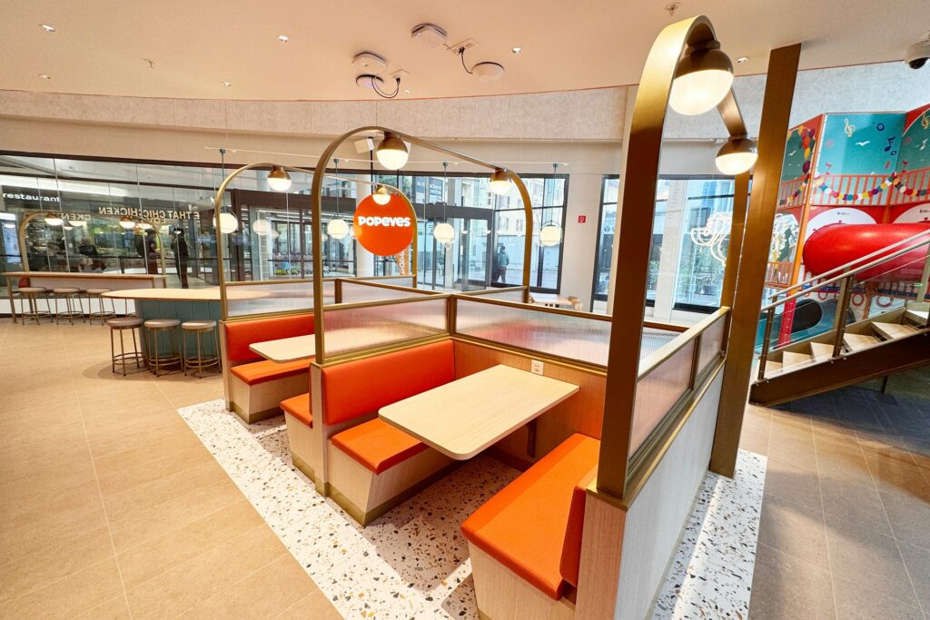Popeyes Neuchâtel, Benches, REINHOLD KELLER Group