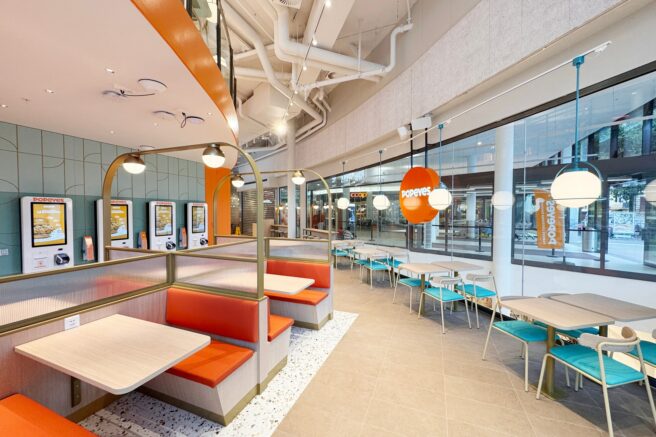 Popeyes Neuchâtel, Essbereich, REINHOLD KELLER Group