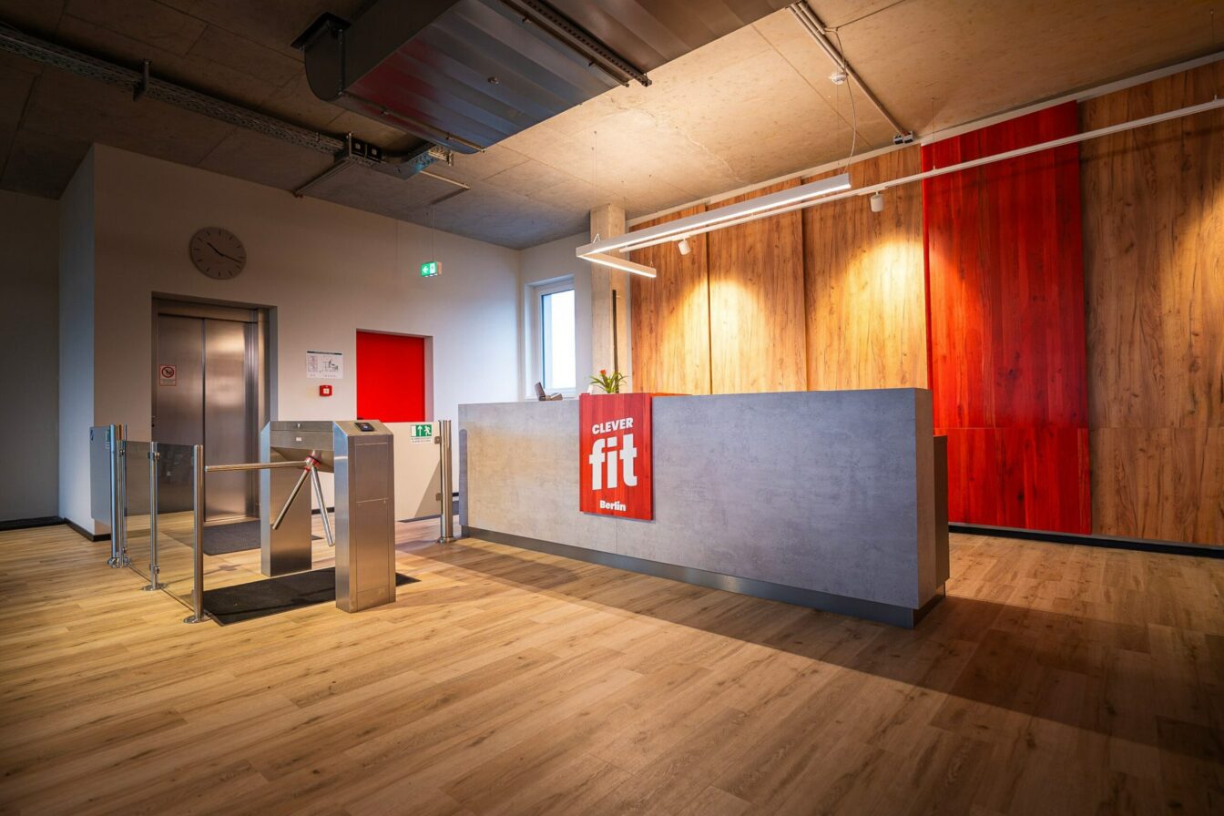 clever fit Berlin-Marienfelde, Eingang